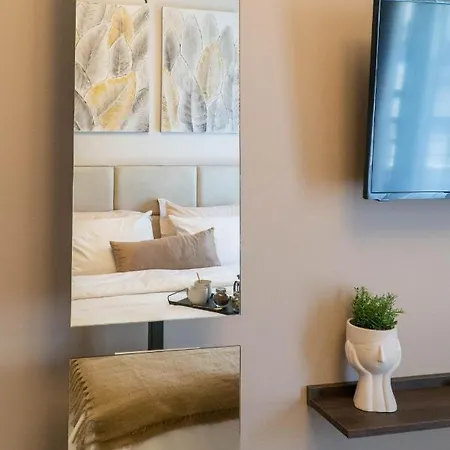 Kate'S Luxury Apartment With Private Parking Volos Exterior photo