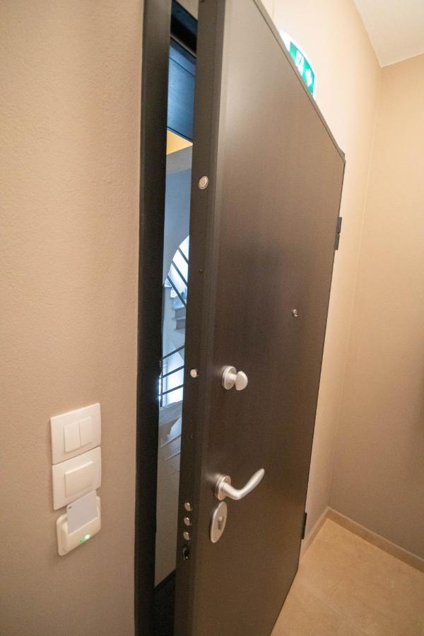 Kate's Luxury With Private Parking Apartment *