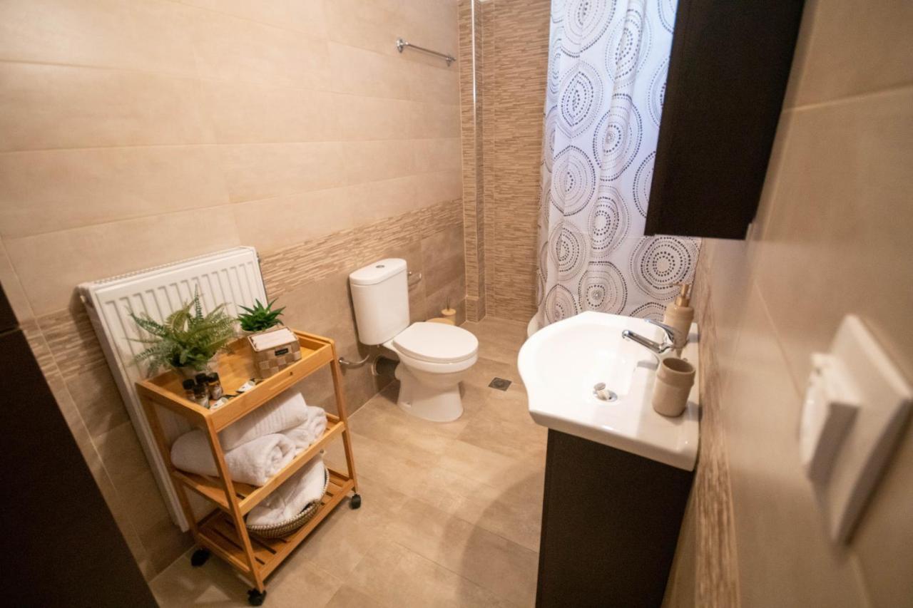 Kate's Luxury With Private Parking Apartment *