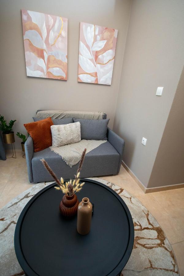 Kate's Luxury With Private Parking Apartment