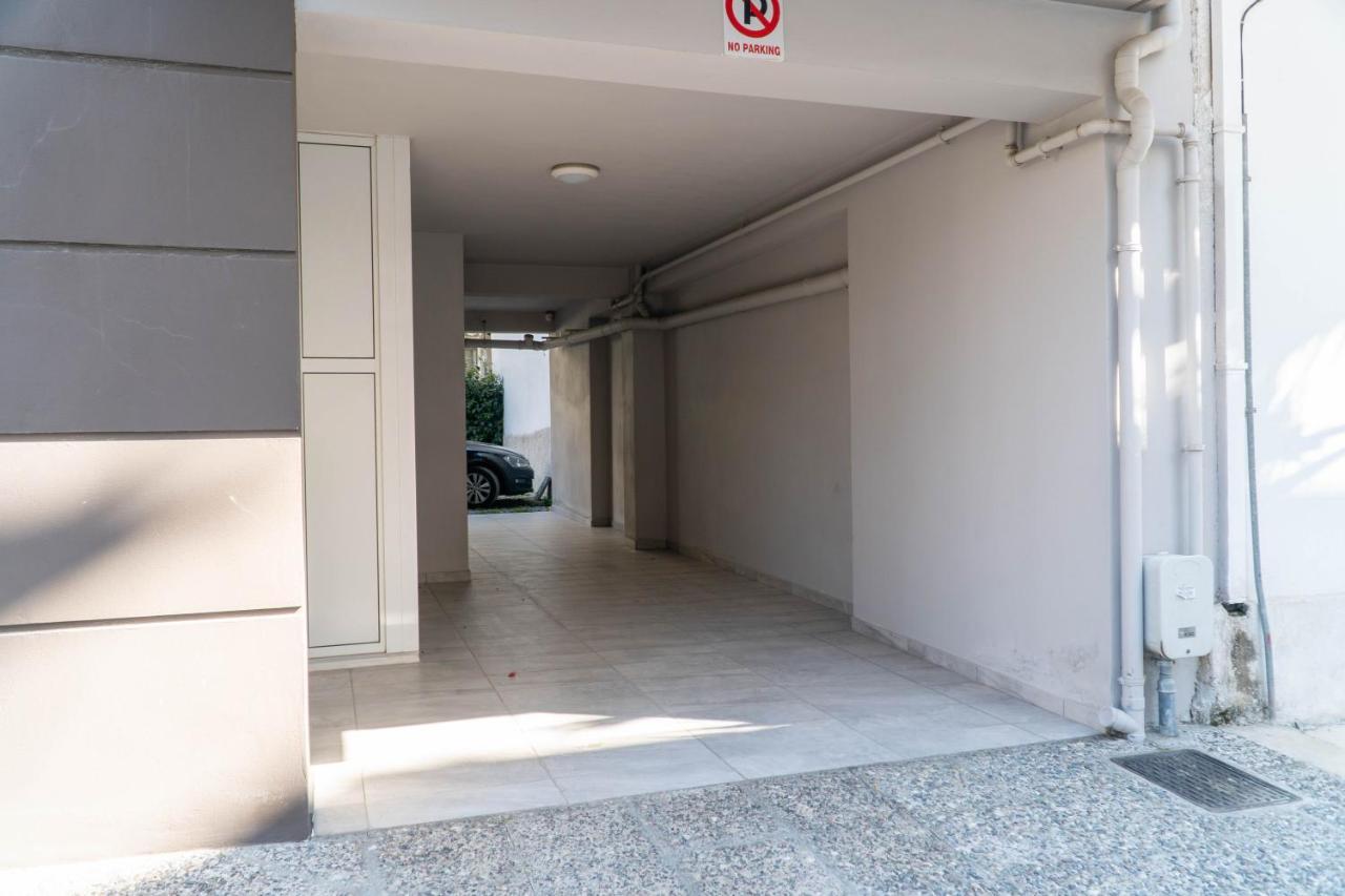 Kate's Luxury With Private Parking Apartment *