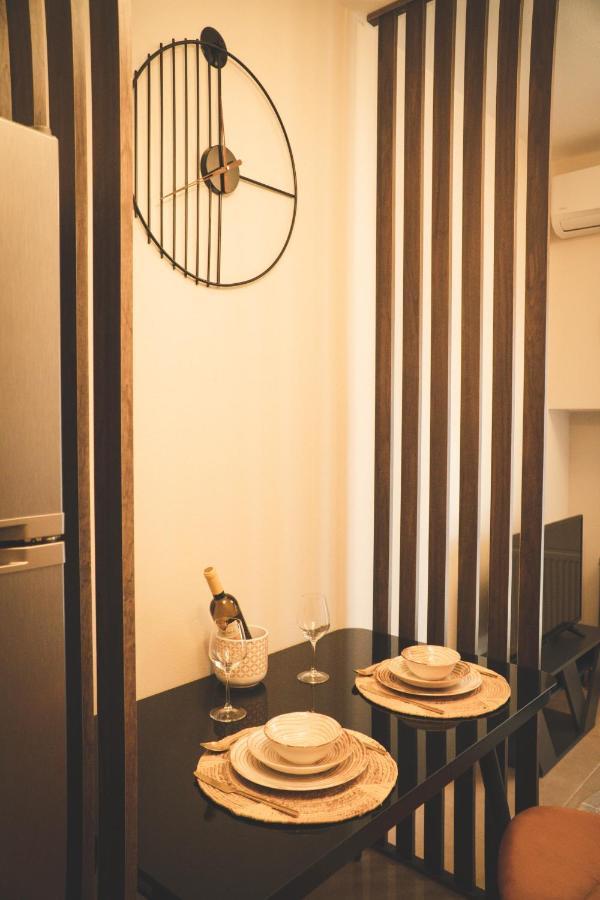 Kate's Luxury With Private Parking Apartment *